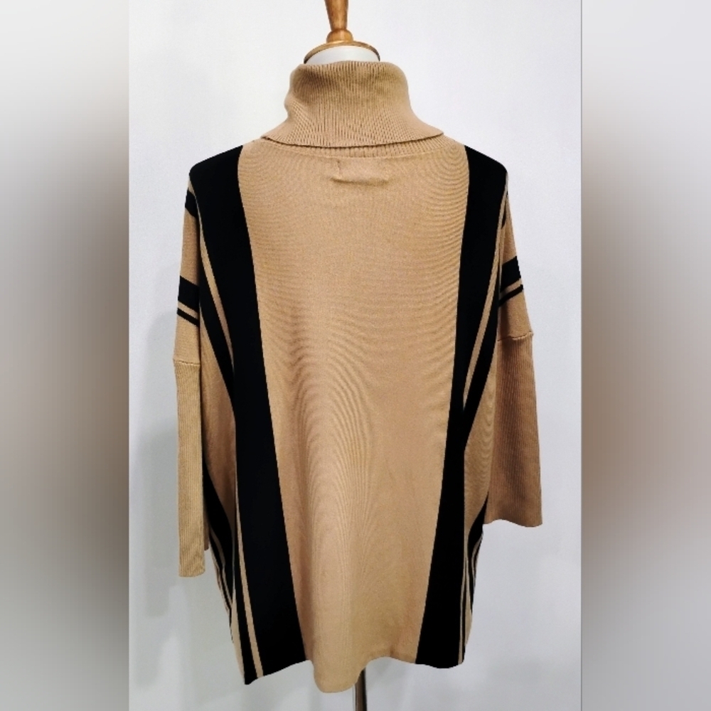 CAROL ROSE TURTLE NECK - Picture 3 of 8